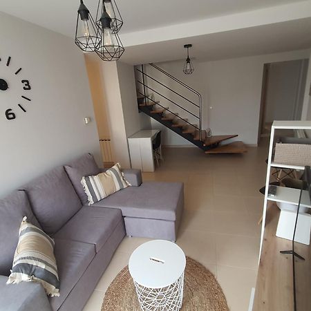 Duplex Axl Διαμέρισμα Sarria Εξωτερικό φωτογραφία
